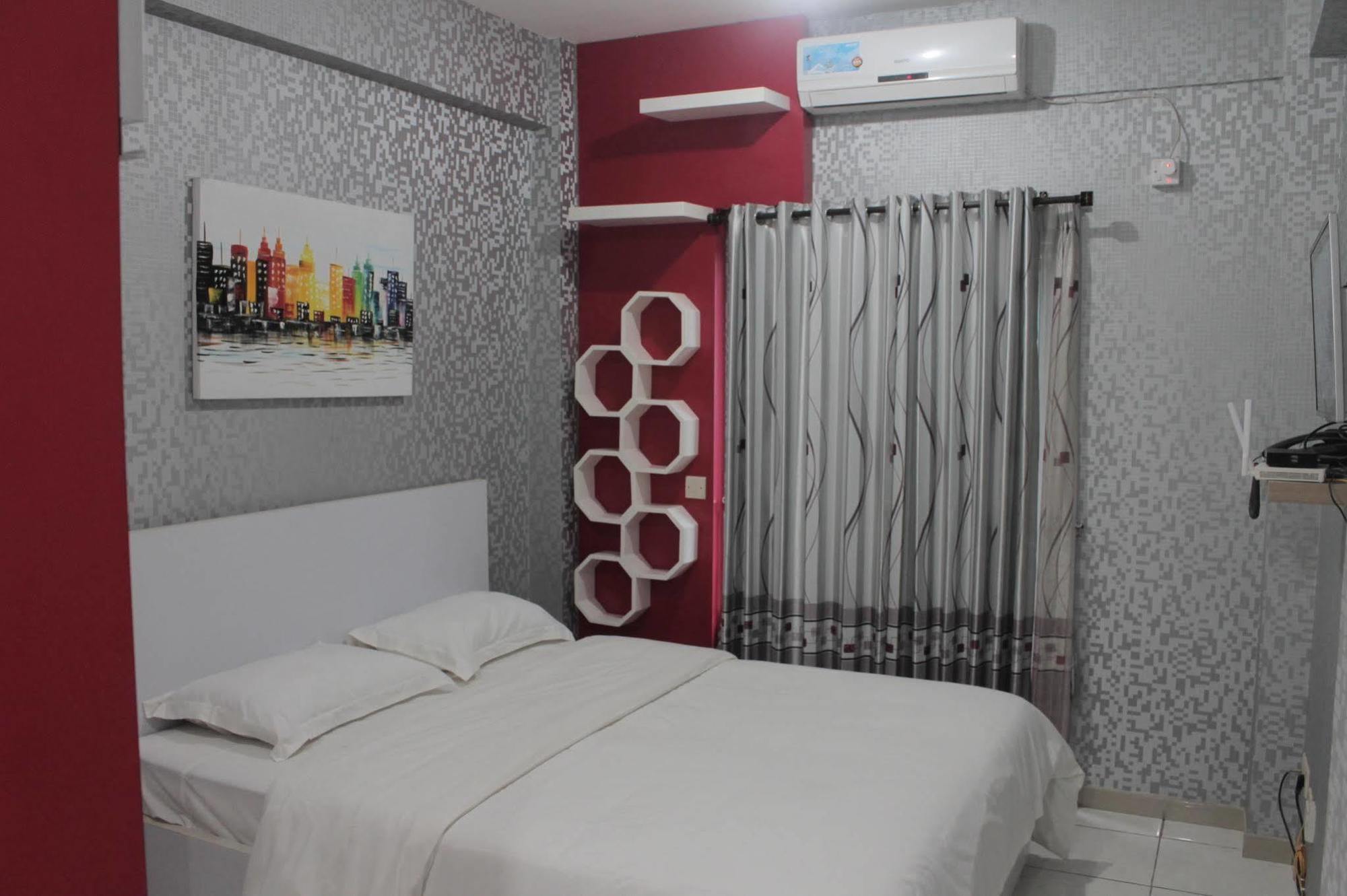 Myrooms Bekasi Buitenkant foto