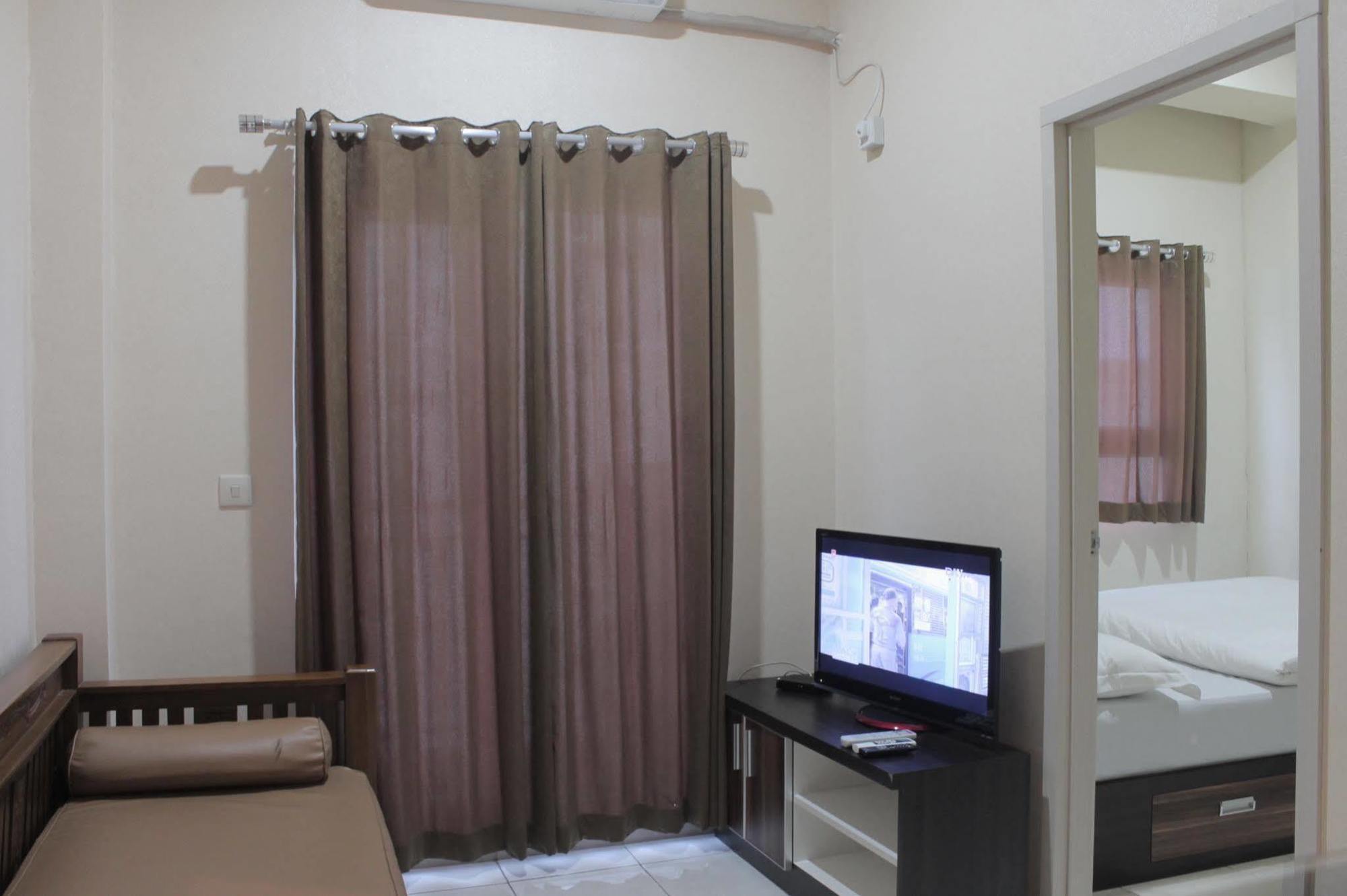 Myrooms Bekasi Buitenkant foto