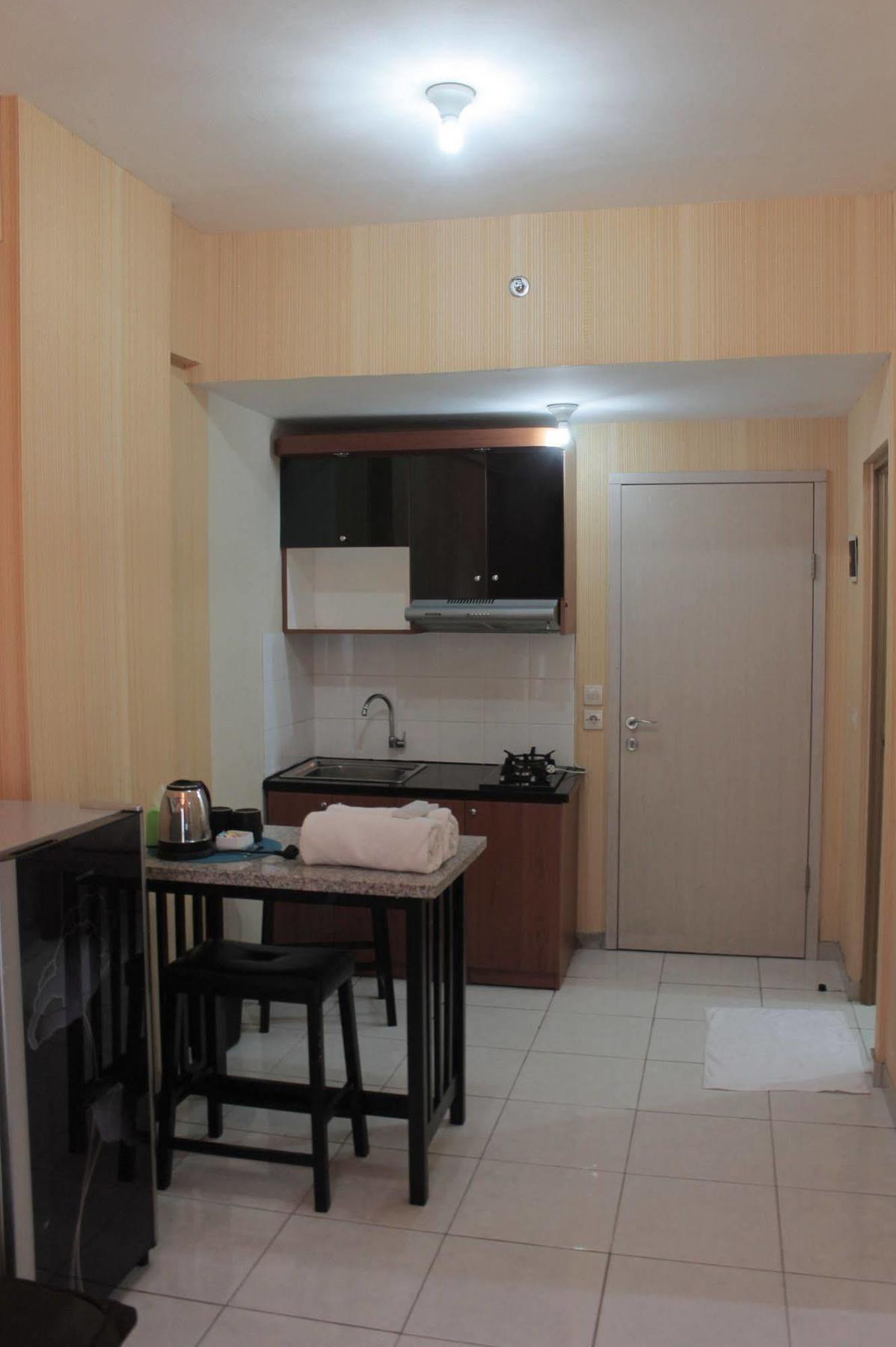 Myrooms Bekasi Buitenkant foto