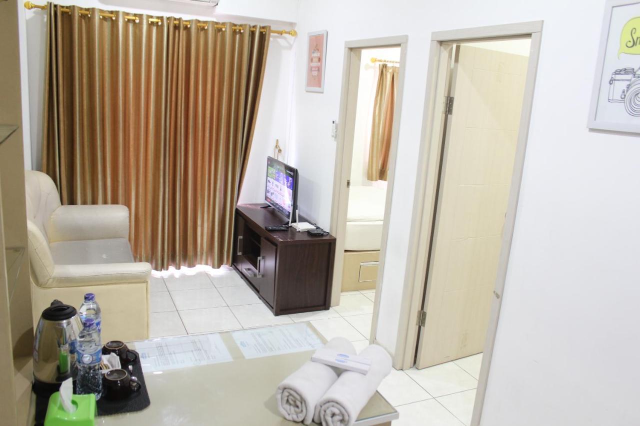Myrooms Bekasi Buitenkant foto