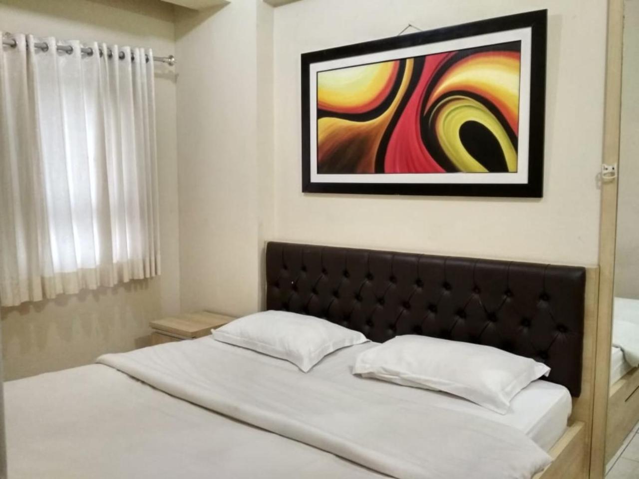 Myrooms Bekasi Buitenkant foto